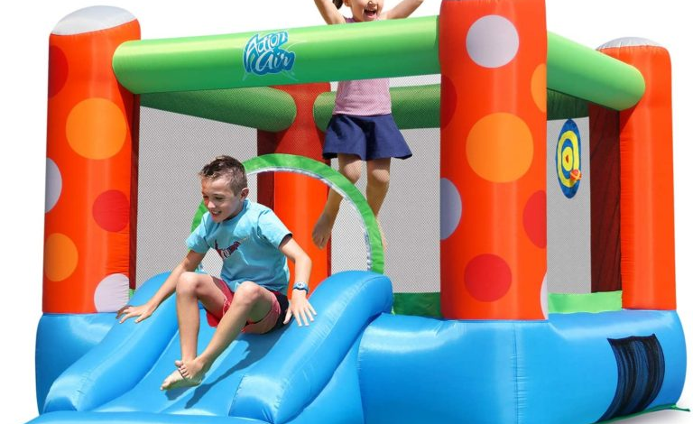 A Beginner's Guide to Buying a Bouncy House for Your Family